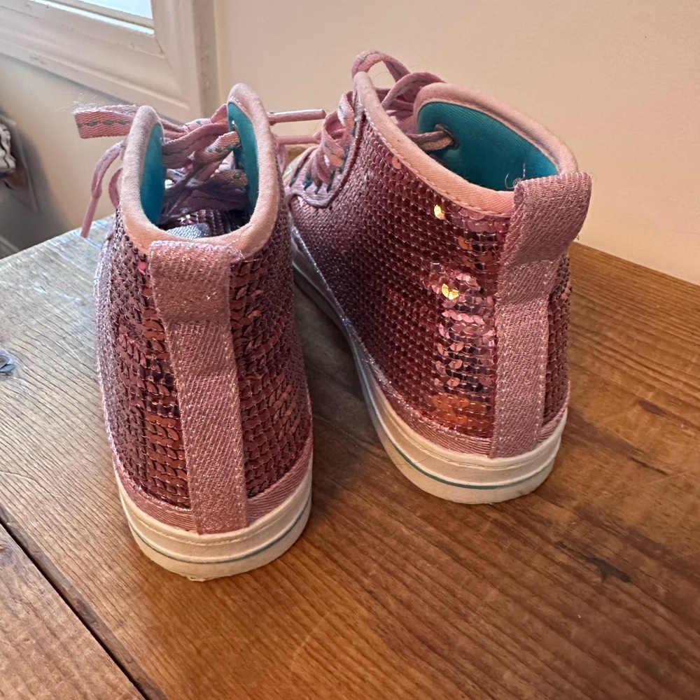 Jojo Siwa Sparkly Pink High-Top Sneakers - Picture 4 of 9